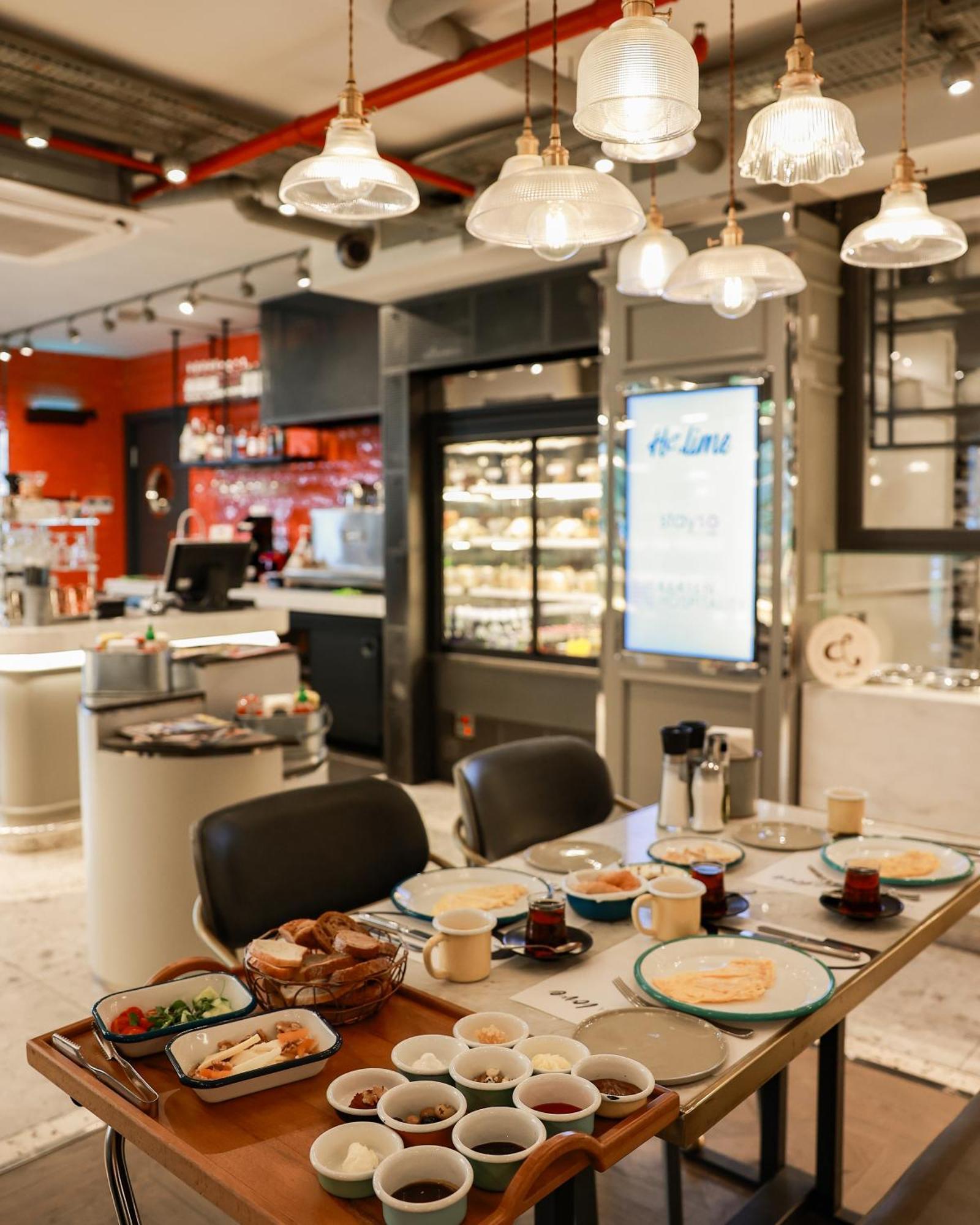 Stayso The House Hotel Istambul Exterior foto A restaurant in Tokyo, Japan